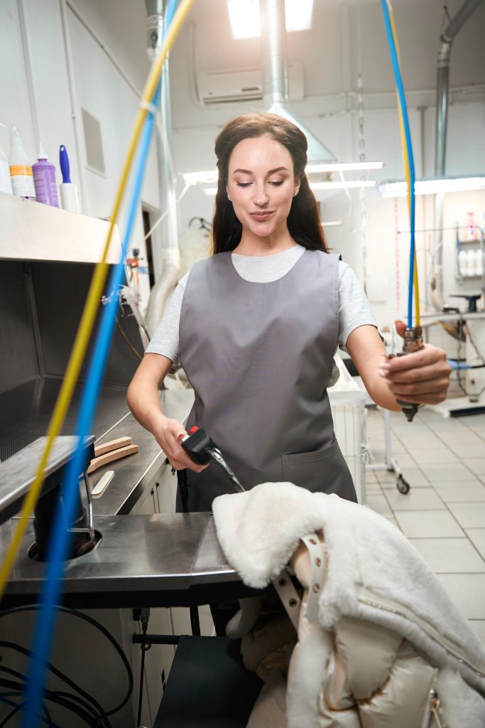 Szukasz pralni oferującej pranie i prasowanie w Krakowie w jednym miejscu? 